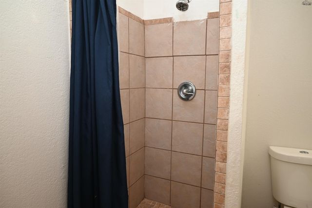 1021 N BEVERLY DRIVE, Wichita Falls, TX 76306