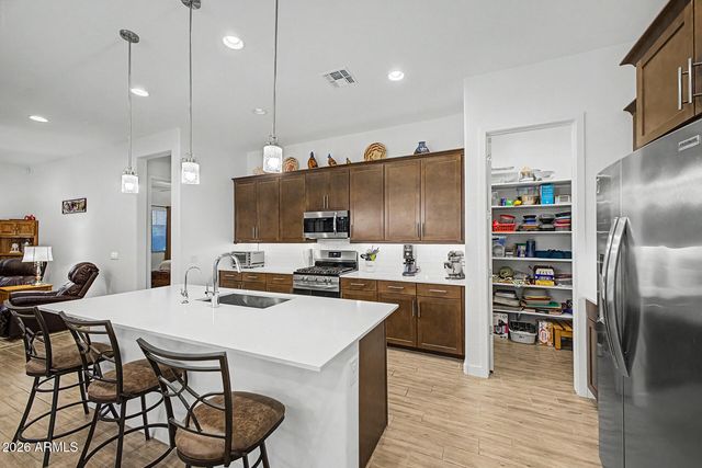 2493 N CASA GRANDE Avenue, Casa Grande, AZ 85122