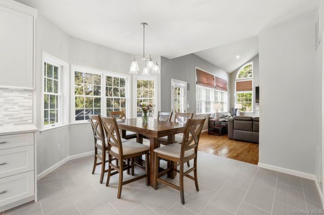 4 Fairview Court, Cross River, NY 10518