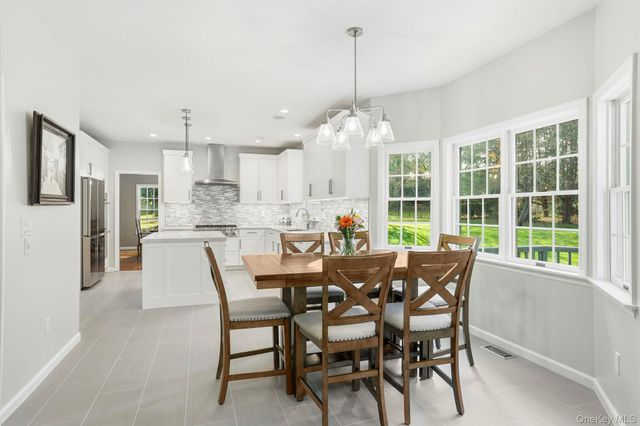 4 Fairview Court, Cross River, NY 10518