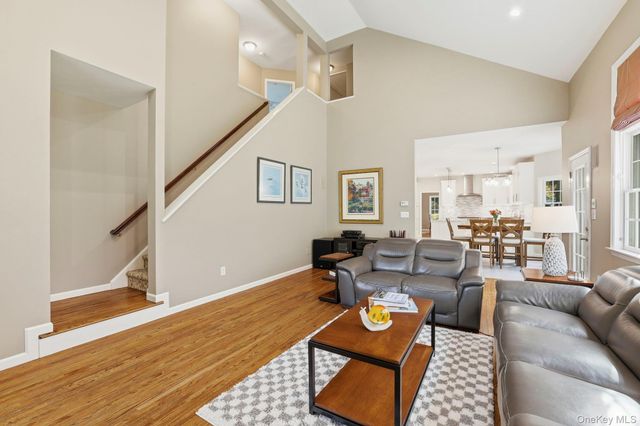 4 Fairview Court, Cross River, NY 10518