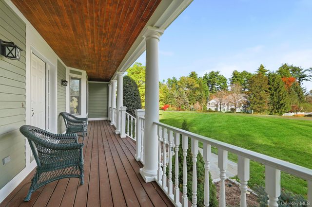 4 Fairview Court, Cross River, NY 10518