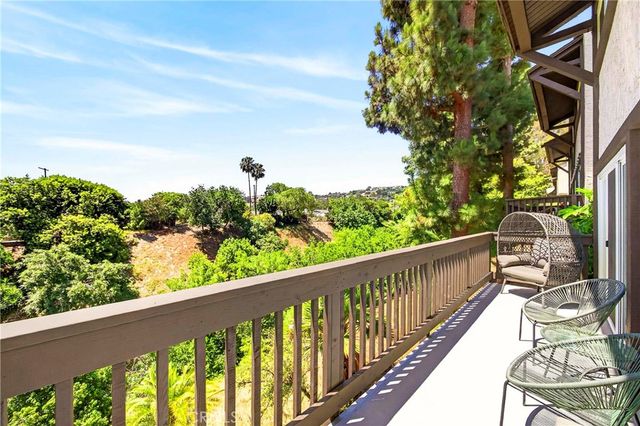 352 S Miraleste 313, San Pedro, CA 90732