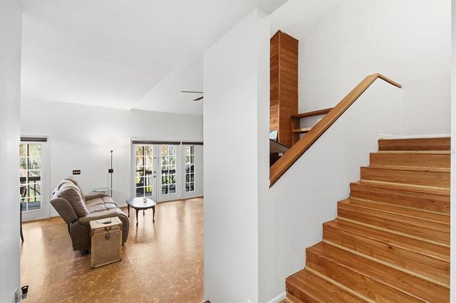 6050 RIVER TRACE ROAD, Tampa, FL 33617