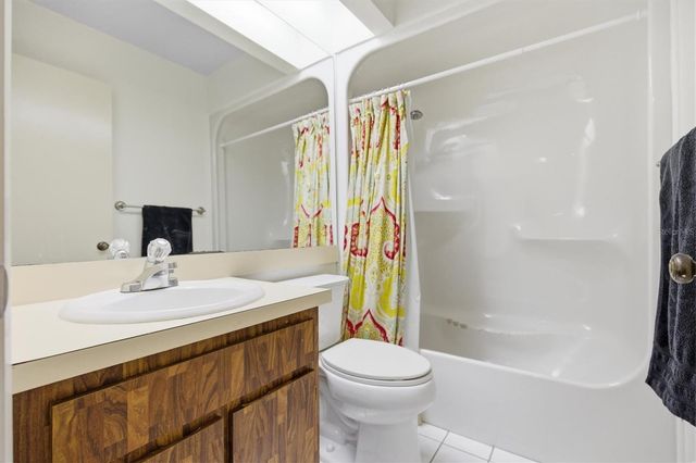 6050 RIVER TRACE ROAD, Tampa, FL 33617