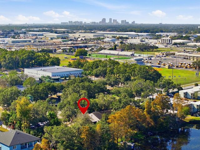 6050 RIVER TRACE ROAD, Tampa, FL 33617