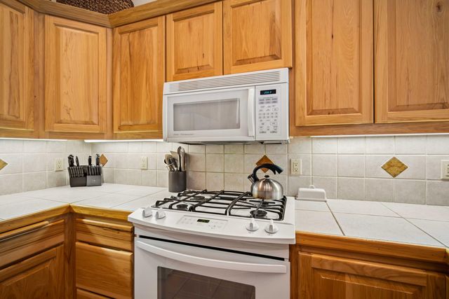 57742 Wallowa Lane, Sunriver, OR 97707