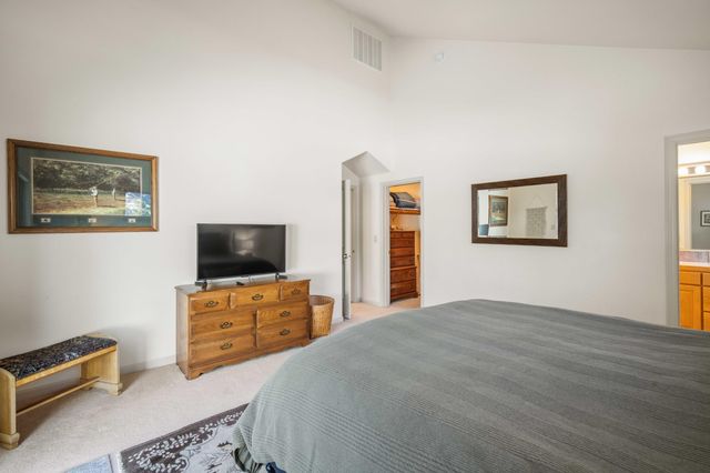 57742 Wallowa Lane, Sunriver, OR 97707