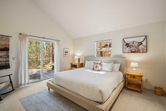 57742 Wallowa Lane, Sunriver, OR 97707