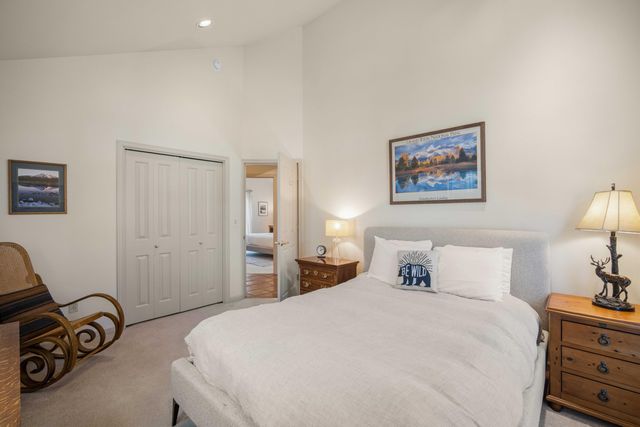 57742 Wallowa Lane, Sunriver, OR 97707