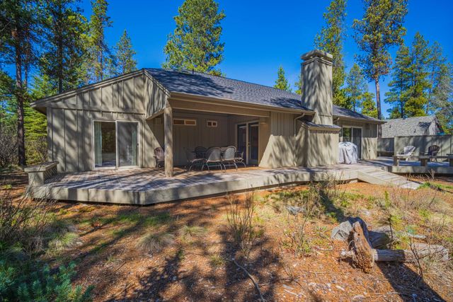 57742 Wallowa Lane, Sunriver, OR 97707