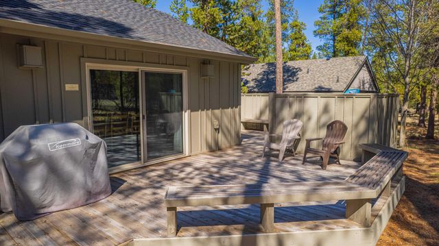 57742 Wallowa Lane, Sunriver, OR 97707