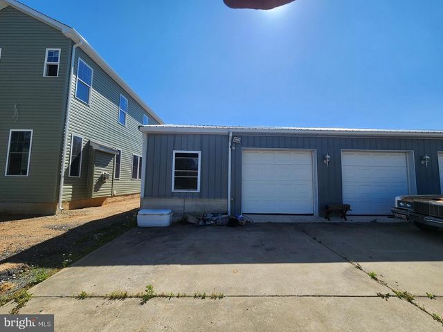 172 WINTERS LN, Catonsville, MD 21228