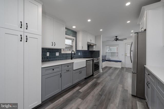401 MAPLEHURST, Manchester, NJ 08759