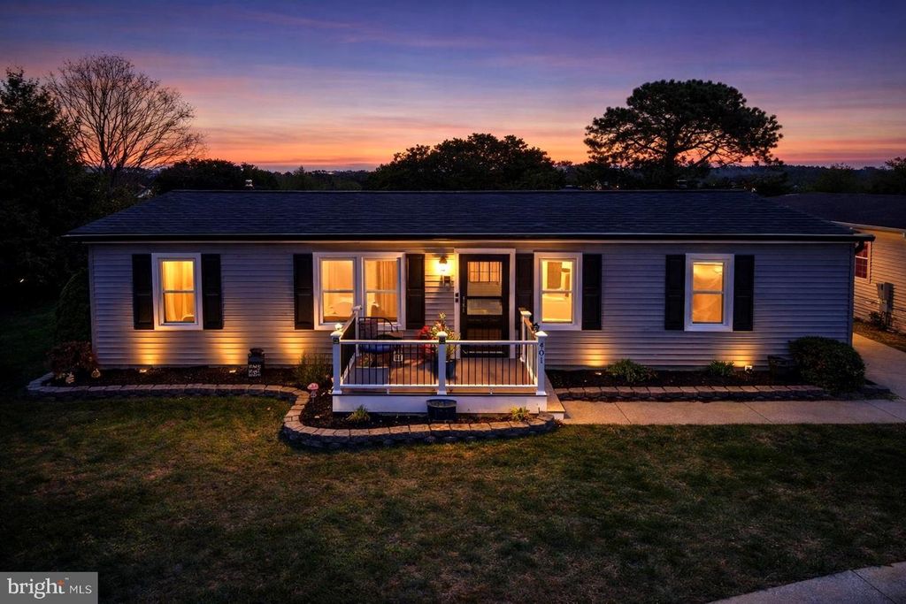 401 MAPLEHURST, Manchester, NJ 08759