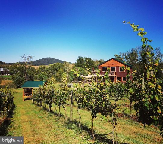 2110 QUICKSBURG RD, Quicksburg, VA 22847