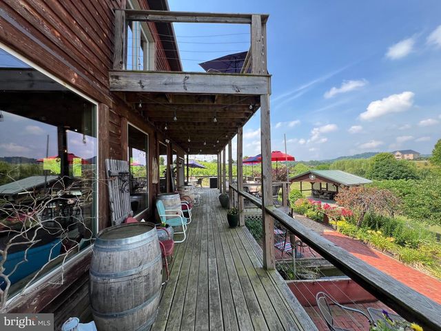 2110 QUICKSBURG RD, Quicksburg, VA 22847