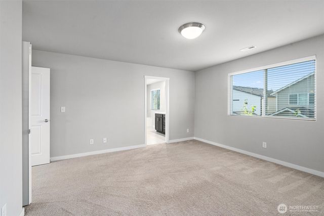 2627 NE 176th Place NE, Marysville, WA 98271
