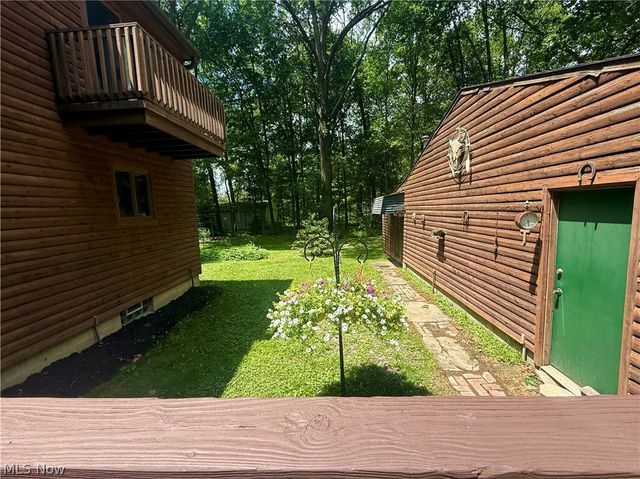 340 Tibbetts Wick Road, Girard, OH 44420