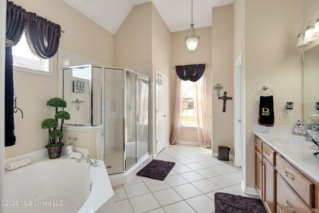 12868 Arbor Drive, Olive Branch, MS 38654