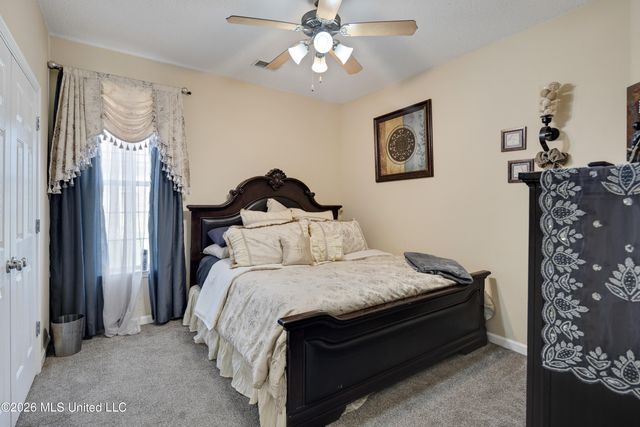 12868 Arbor Drive, Olive Branch, MS 38654