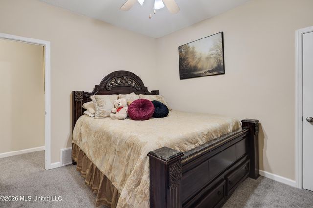 12868 Arbor Drive, Olive Branch, MS 38654