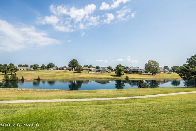 12868 Arbor Drive, Olive Branch, MS 38654