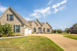 12868 Arbor Drive, Olive Branch, MS 38654