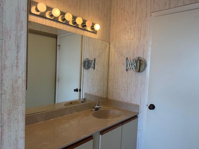 2766 S Carambola Cir Circle S 504, Coconut Creek, FL 33066