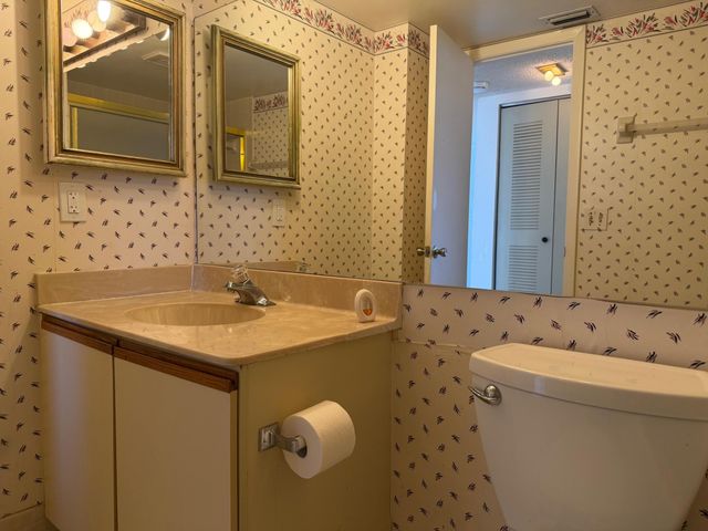 2766 S Carambola Cir Circle S 504, Coconut Creek, FL 33066