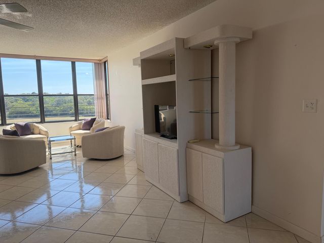 2766 S Carambola Cir Circle S 504, Coconut Creek, FL 33066