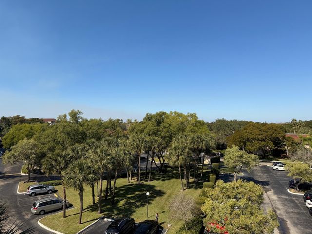 2766 S Carambola Cir Circle S 504, Coconut Creek, FL 33066