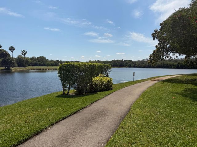 2766 S Carambola Cir Circle S 504, Coconut Creek, FL 33066