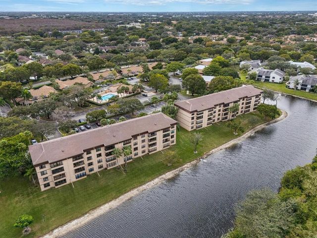 2766 S Carambola Cir Circle S 504, Coconut Creek, FL 33066