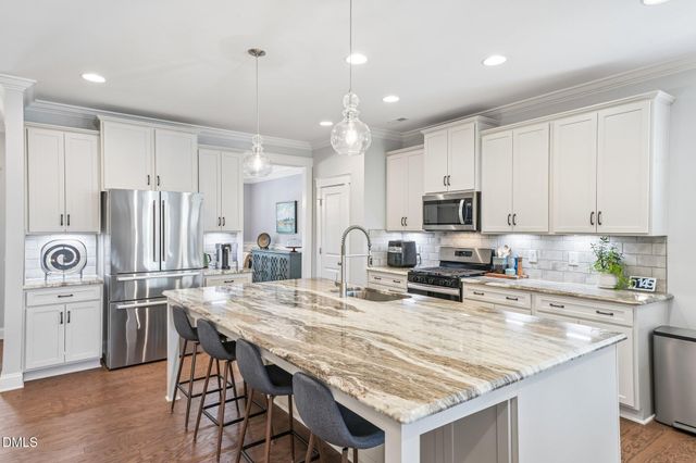3451 Castlerock Drive, Burlington, NC 27215