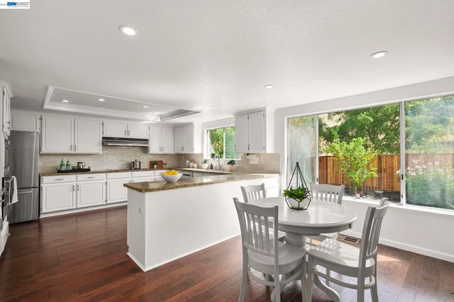 3551 Shadow Creek Dr, Danville, CA 94506