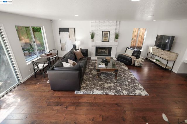 3551 Shadow Creek Dr, Danville, CA 94506