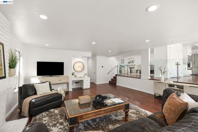 3551 Shadow Creek Dr, Danville, CA 94506