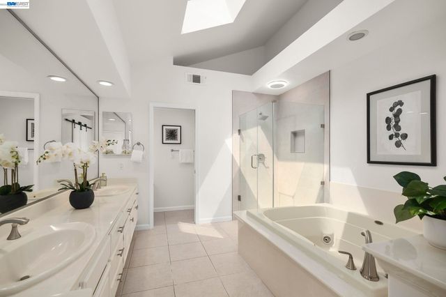 3551 Shadow Creek Dr, Danville, CA 94506