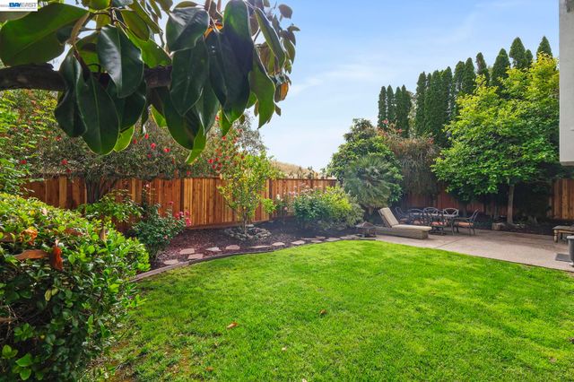 3551 Shadow Creek Dr, Danville, CA 94506