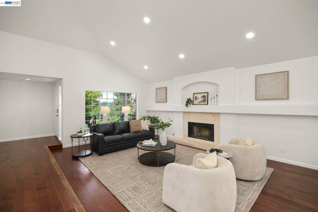 3551 Shadow Creek Dr, Danville, CA 94506