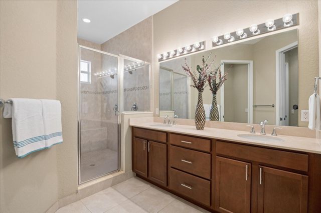 12767 NW 83rd Court 24-e, Parkland, FL 33076