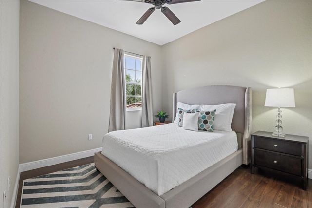 12767 NW 83rd Court 24-e, Parkland, FL 33076