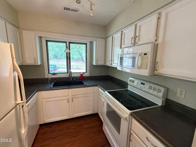 4324 Pin Oak Drive, Durham, NC 27707