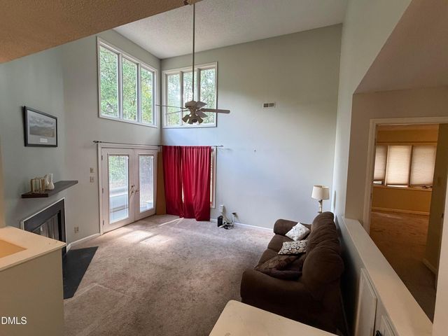 4324 Pin Oak Drive, Durham, NC 27707