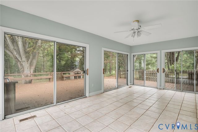 10841 Ramshorn Rd, Midlothian, VA 23113