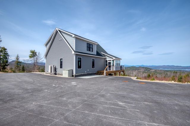 93 Blake Hill Road, Ossipee, NH 03814