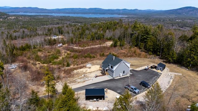 93 Blake Hill Road, Ossipee, NH 03814