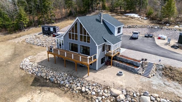 93 Blake Hill Road, Ossipee, NH 03814