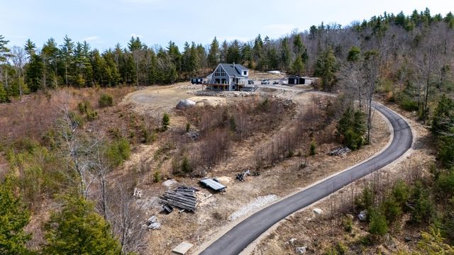 93 Blake Hill Road, Ossipee, NH 03814
